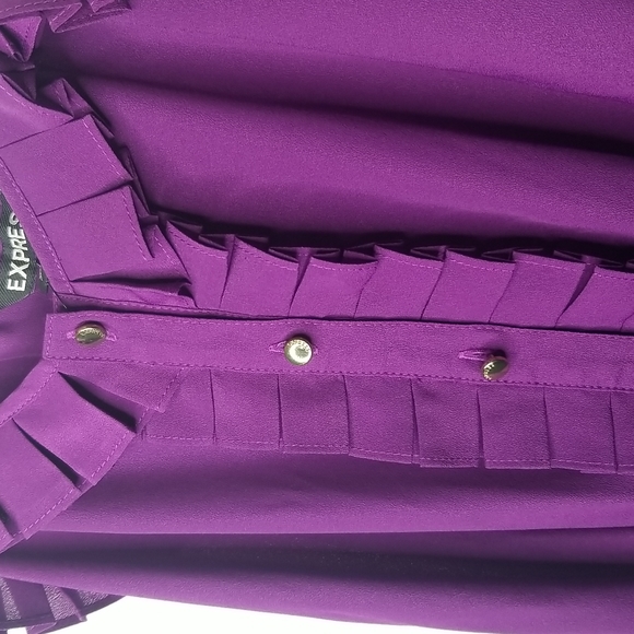 Express split color romper - Picture 8 of 8